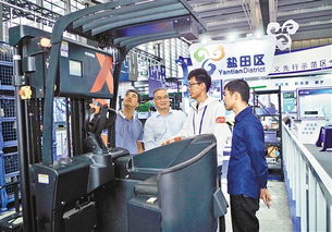 創(chuàng)新驅動產業(yè)興，網(wǎng)絡科技譜新篇